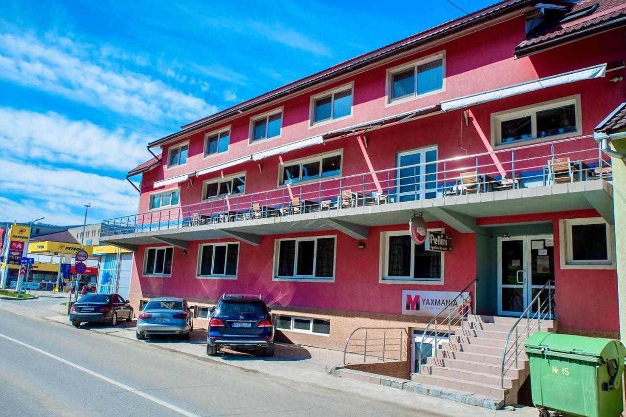 Hotel Yax Cîmpeni Exterior foto