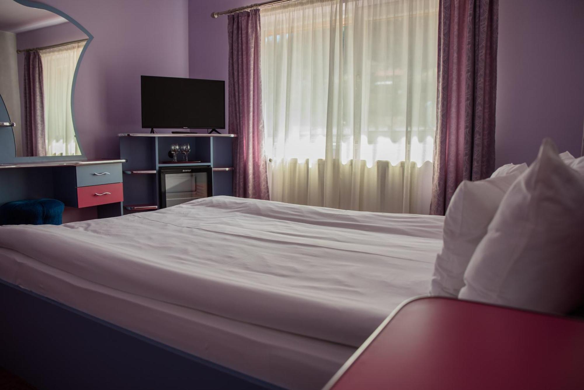Hotel Yax Cîmpeni Zimmer foto
