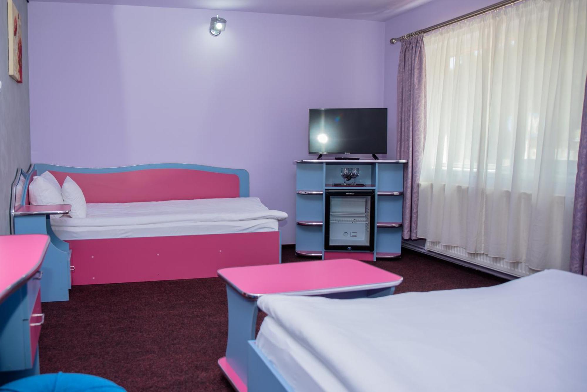 Hotel Yax Cîmpeni Zimmer foto